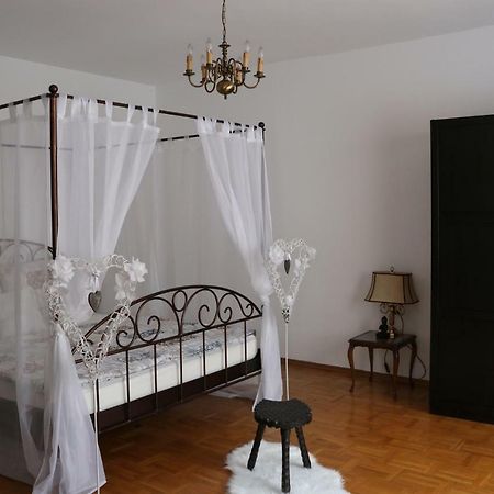 The Lakehouse Villa Neusiedl Am See Wienerstrasse 8 Bagian luar foto