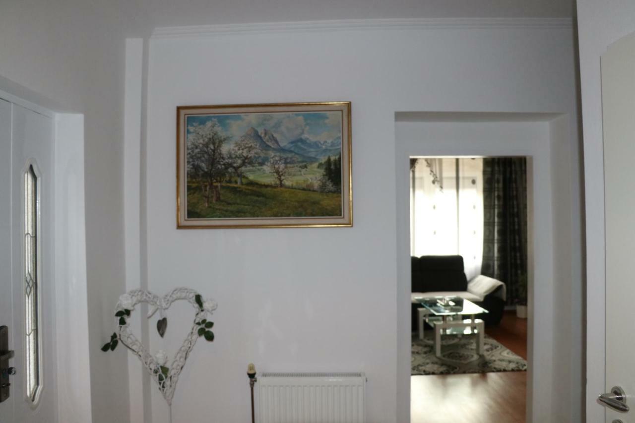 The Lakehouse Villa Neusiedl Am See Wienerstrasse 8 Bagian luar foto
