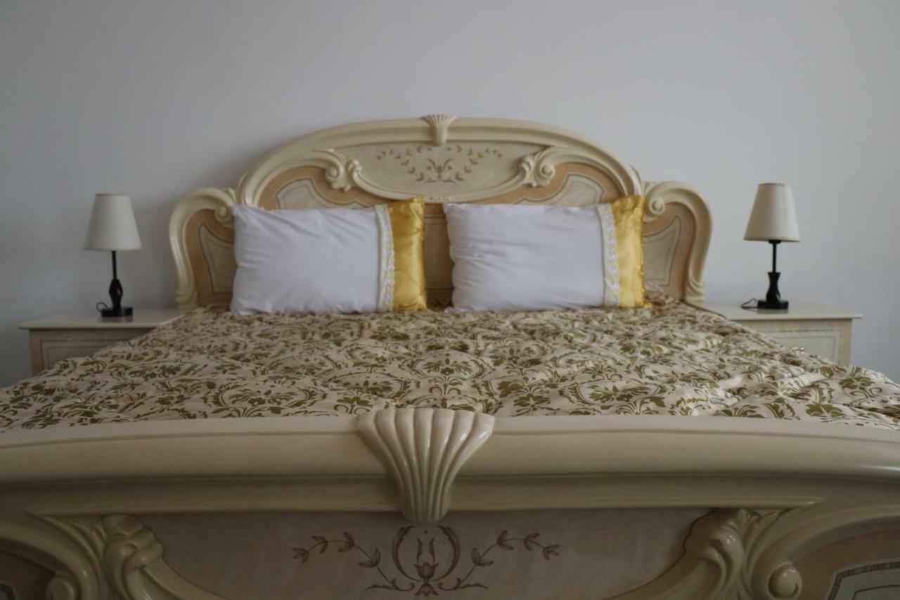 The Lakehouse Villa Neusiedl Am See Wienerstrasse 8 Bagian luar foto
